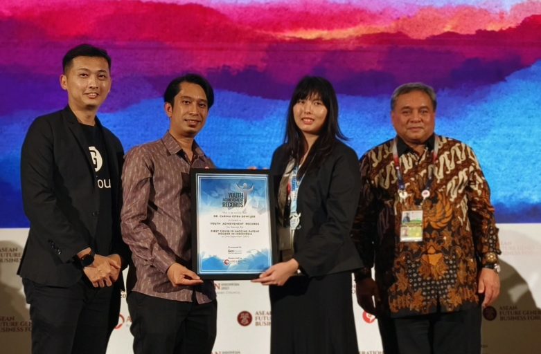 Dr. Carina Joeis is the First COVID-19 Vaccine Patent Holder in Indonesia